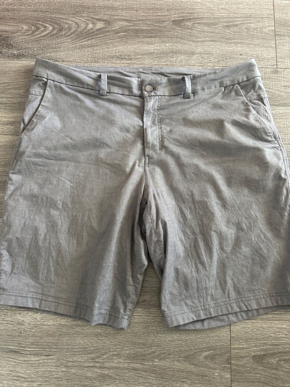 Lululemon Men’s ABC 11” shorts